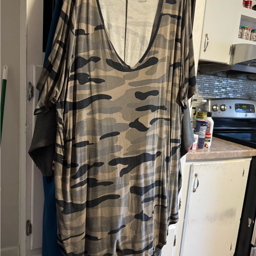 VIP Torrid Bundle & BloomChic - Picture 3 of 8